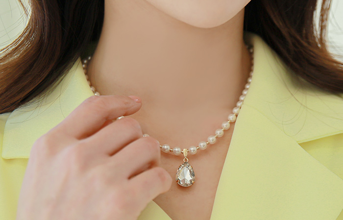 Drop Cubic Pearl Necklace