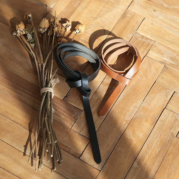 Loop Modern Cowhide Slim Belt