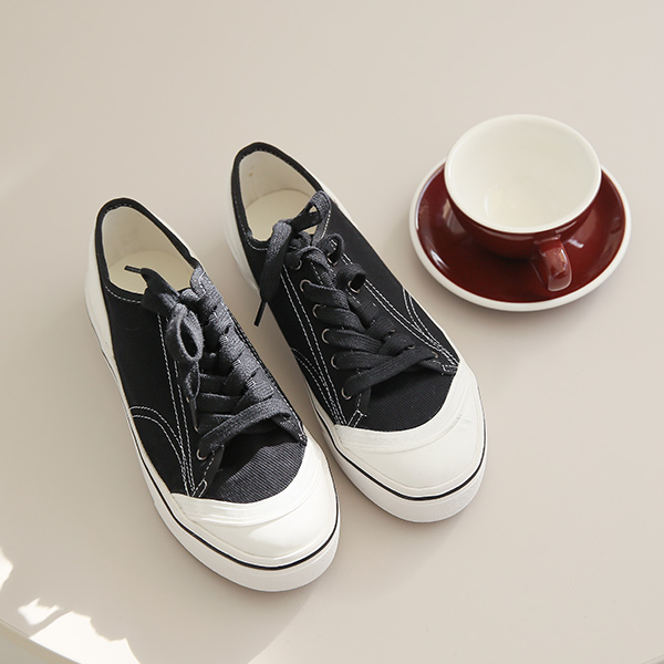 White Stitch 로우 Sneakers