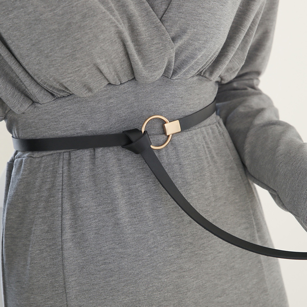 Matte Gold Round Buckle Belt