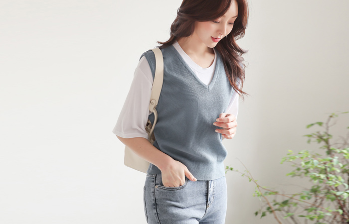 Spring Corduroy Knit Vest