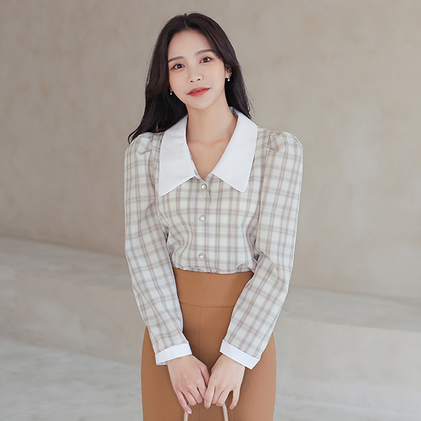 Plaid Check Wide Flat Collar Blouse