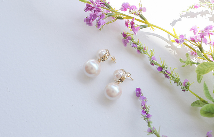 Twin Pearl Ball Earring