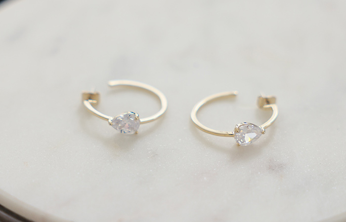 Cubic Ring Gold Earring