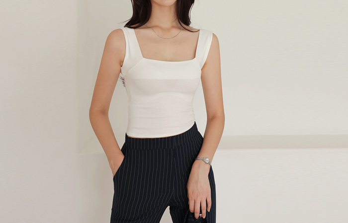 Square Neck Crop Span Sleeveless