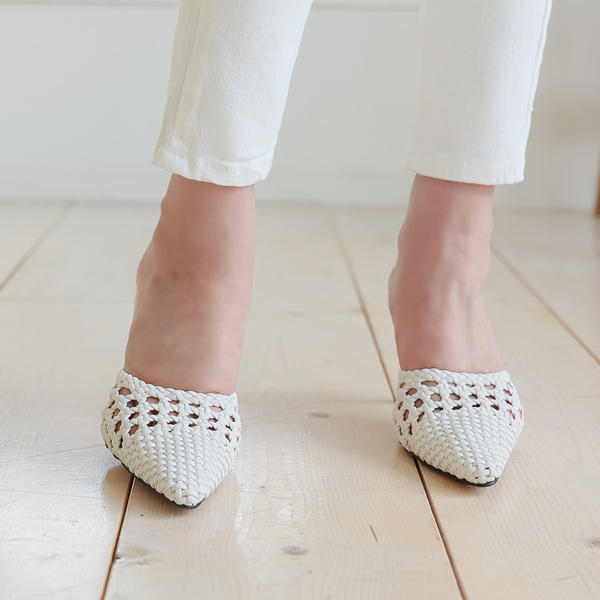 Vintage Weaving Punching Stiletto Heels