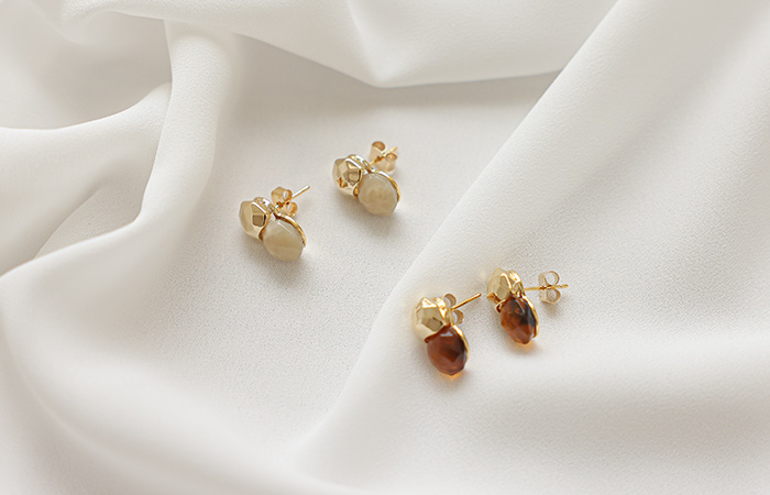 Formica Goldstone Double Earring