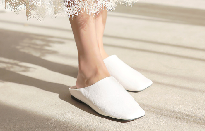 Lovely Square Toe Mule Backless Loafer