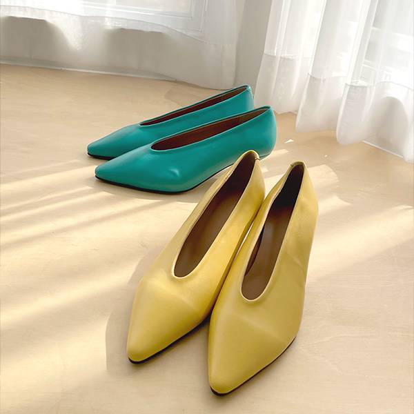 Colorful Point Cushion Kitten-Heel