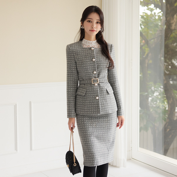 Snow Check Pearl Buttons Square Neck Wool Jacket