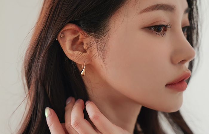 Water drop Gold Hook Earring