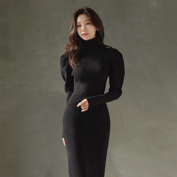 Puff Maxi Slit Turtleneck Knit Dress