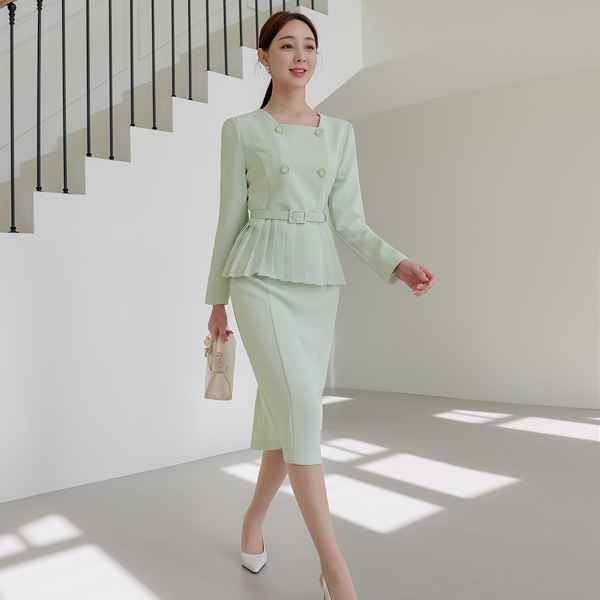 Mori Slim H-line Skirt