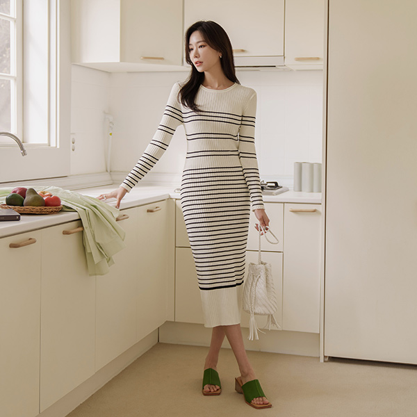 Stripe Color Combination Slim Fit Knit Dress