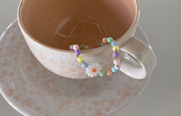 Pastel Color Daisy Point bracelet