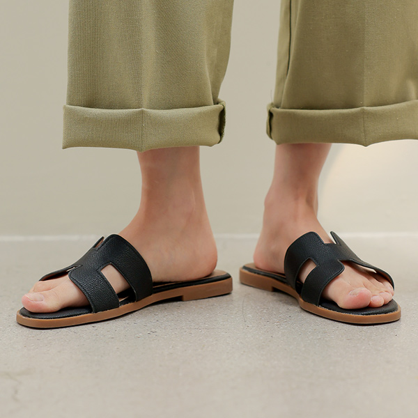 Summer Mood H Leather Mule Slippers