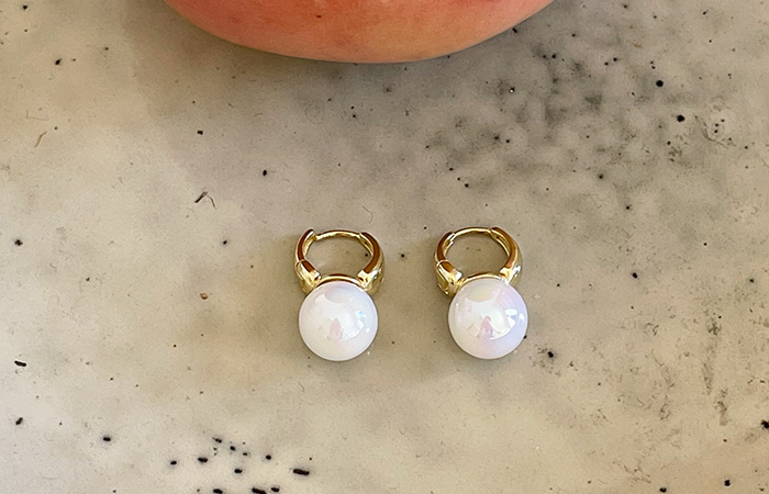 Aurora Pearl Shining Point Earring