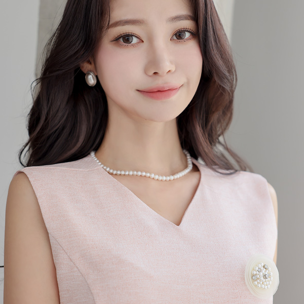Round Fresh Water Pearl Necklace