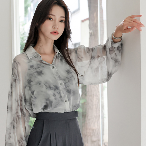 Cloud See-through Balloon Sleeves Blouse