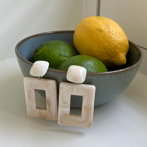 Melrose large Square Mable Earring
