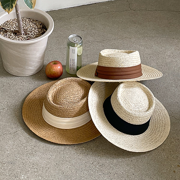 Vacation Mood Rattan Fedora