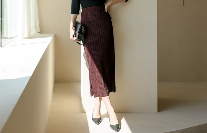 Velvet Pleats Side Slit Banding Skirt