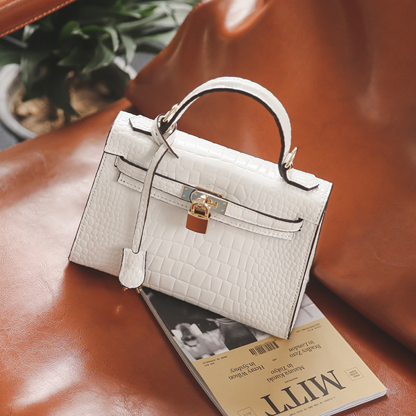 Enamel Varnish small tote