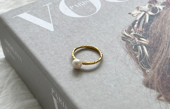 Pearl Point Gold Ring