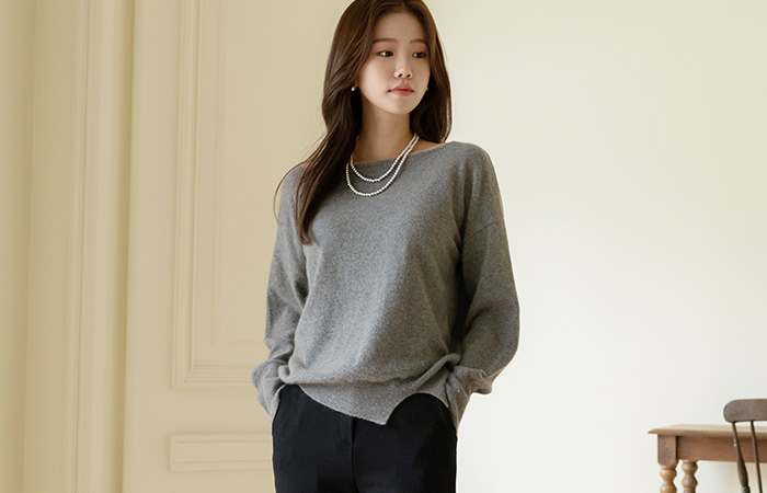 Real raccoon Boat Neck Pretty fit Knit