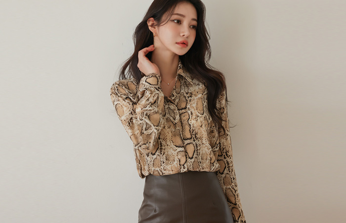 Python Pattern Shirt Collar Single Blouse