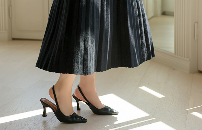 Madeleine Pleats Knit Flared Skirt