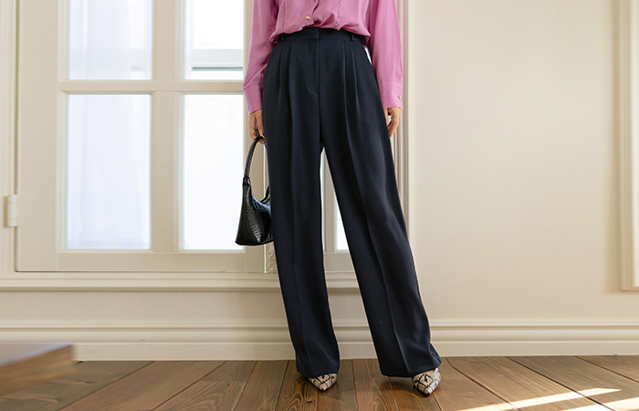 Luxury Double Pintuck wide fit Slacks