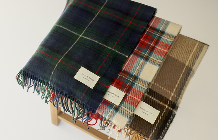 grid Check Cashmere muffler