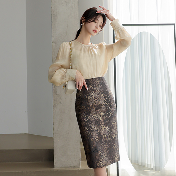 Gold Snake Coating High-Waist Skirt