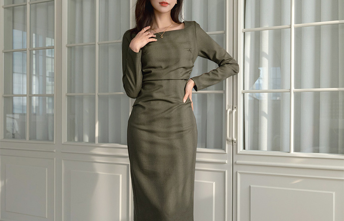 Square Neck Shirring Point Dress