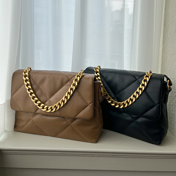 Luxury quilting Chain Shoulder Bag