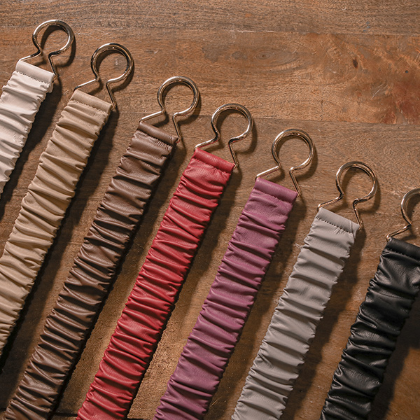 Wrinkle Banding Gold Buckle Belt