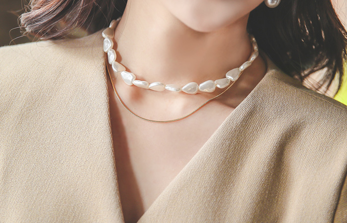 Slim Gold layered Fresh Water Pearl Necklace