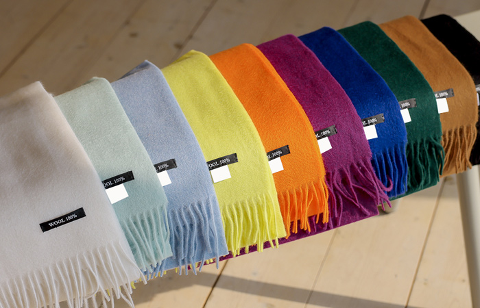 Point Color Tassel Wool Muffler