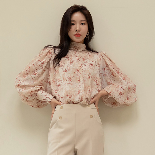 Romance Scarf-Neck Flower Patterns Blouse