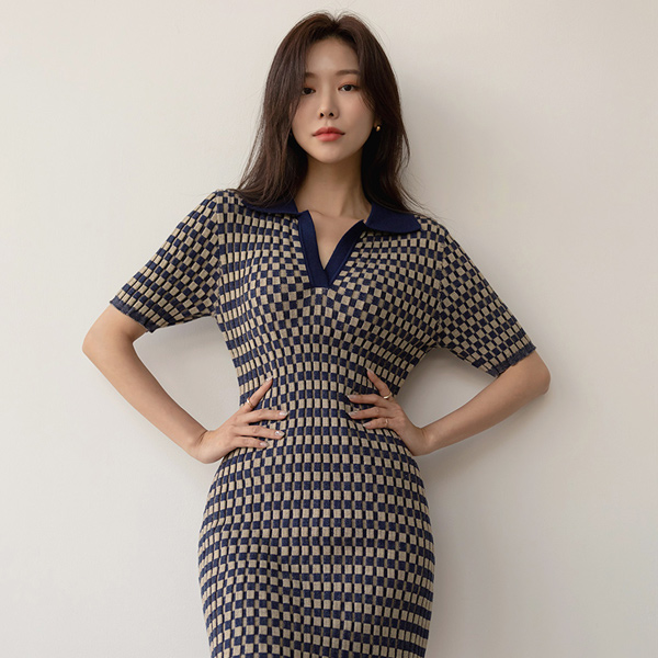 ODE Patterns Point Collar Knit Dress