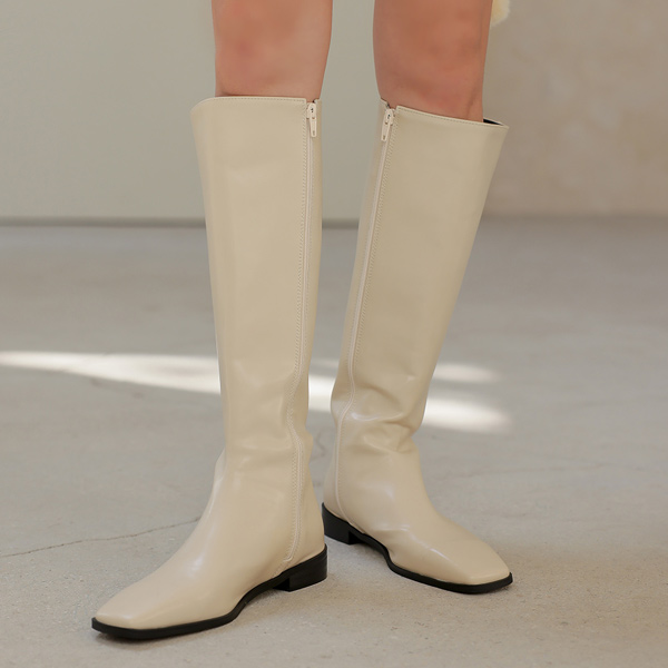 Basic Slim Square Long Boots