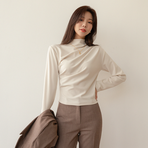 Elegance Shirring Point Tension T-shirt
