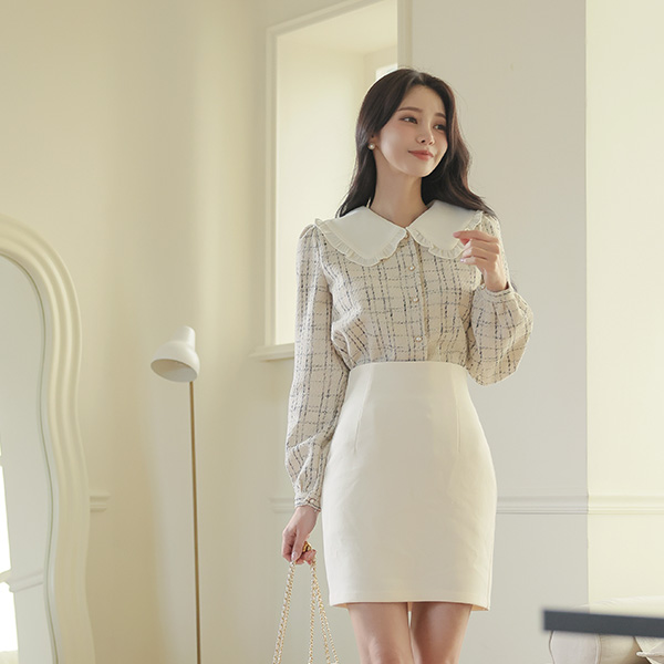 Frill Collar Tweed Pearl Blouse