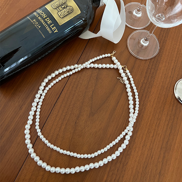 Lovely Drop layered Pearl Necklace