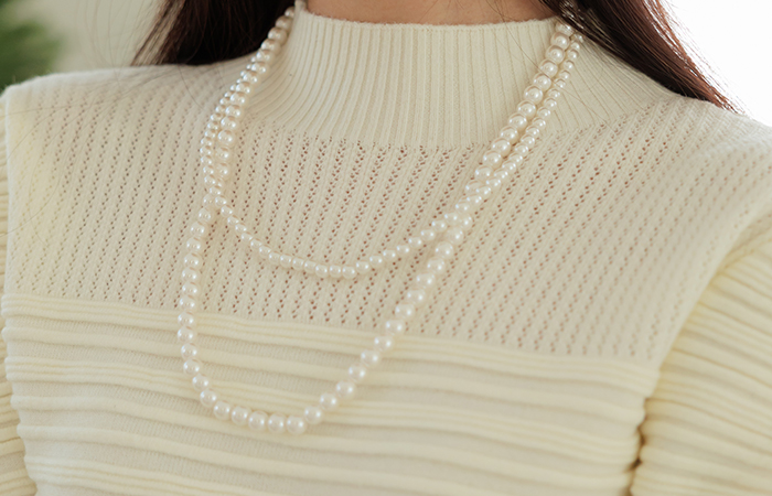 Lovely Drop layered Pearl Necklace