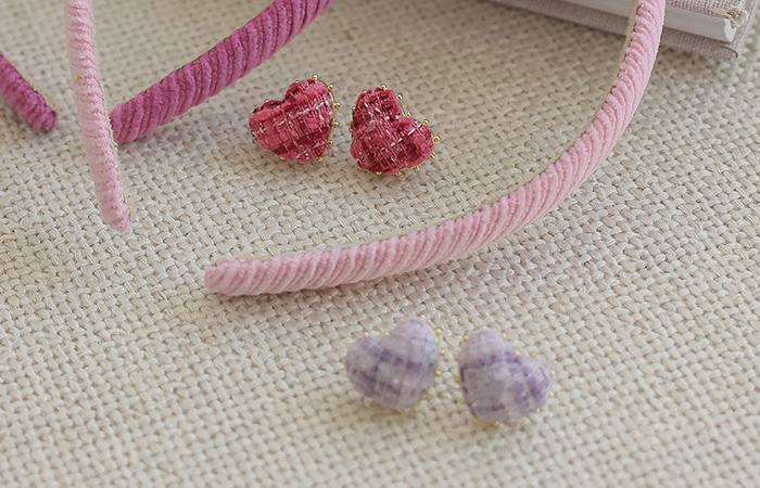 Lovely Color heart Earring