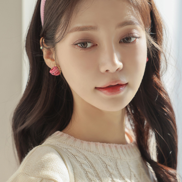 Lovely Color heart Earring