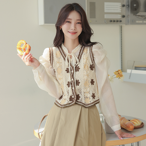 Flower Knit Vest&See-through Ribbon Blouse SET