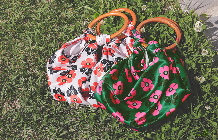 Vivid Flower Wood Shoulder Bag